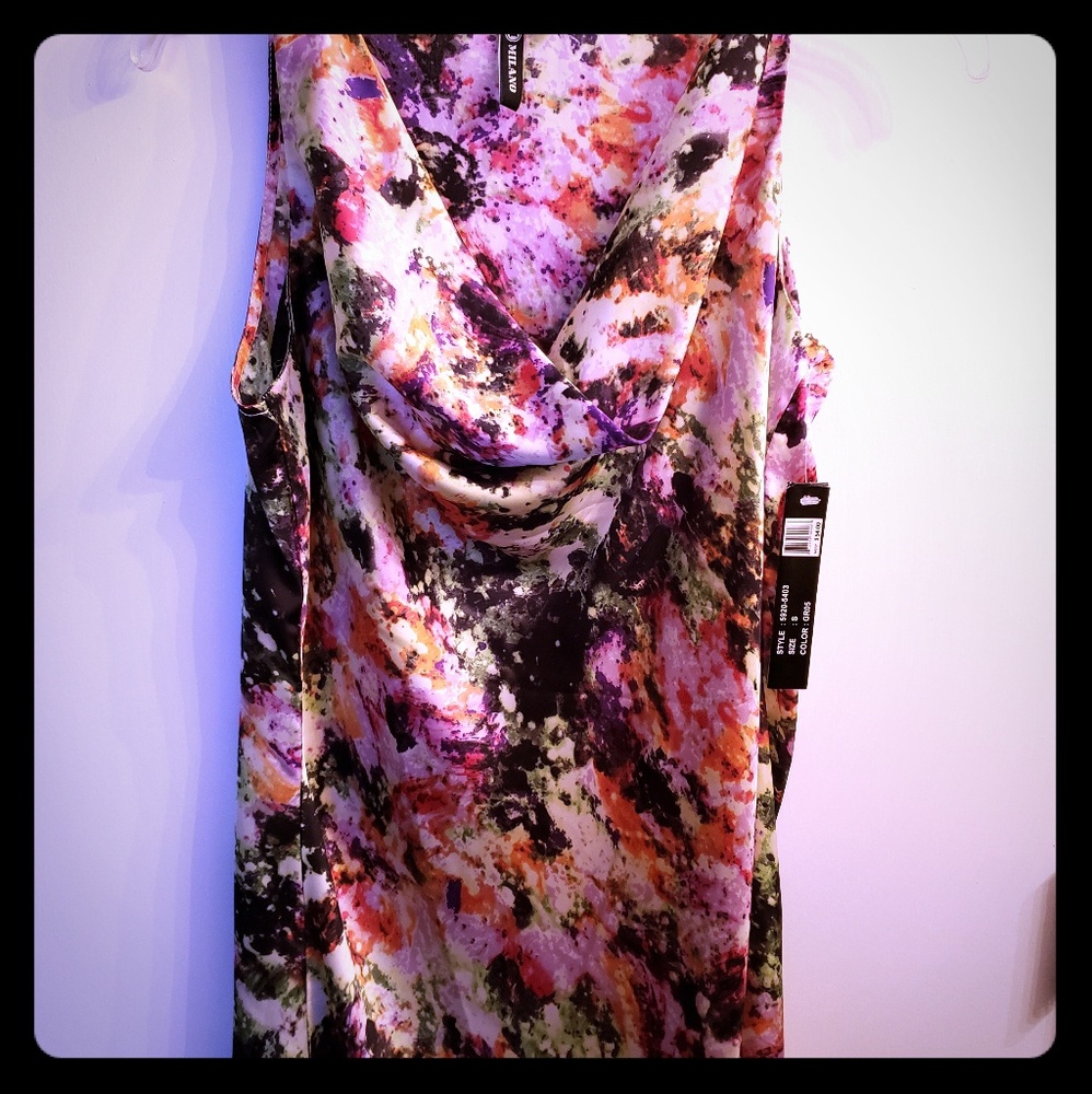 NWT Milano funny neck blouse